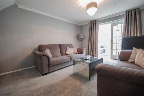 28 Buttermere, Great Notley, Braintree, CM77 7UY