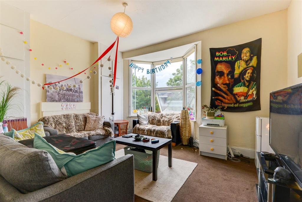 Viaduct Road, Brighton 5 bed house for sale £500,000