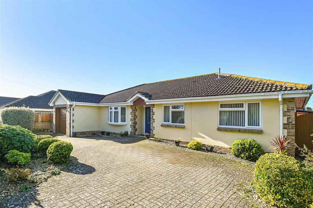Lagoon Road, Pagham 3 bed detached bungalow for sale £525,000