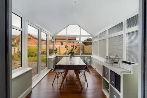 6 Cheldon Close, Whitley Bay, NE25 9XS