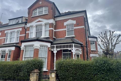 Studio to rent - Haringey Park, London