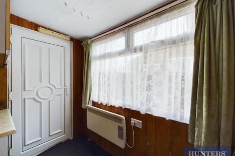 2 bedroom detached bungalow for sale, St. Thomas Road, Bridlington