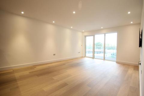 2 bedroom flat for sale, Faulkner House, Fulham Reach, W6