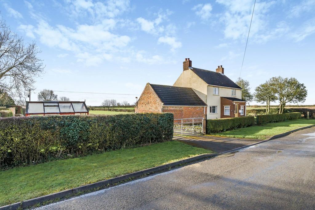 Willingham LINCOLNSHIRE 3 bed detached house for sale £495,000