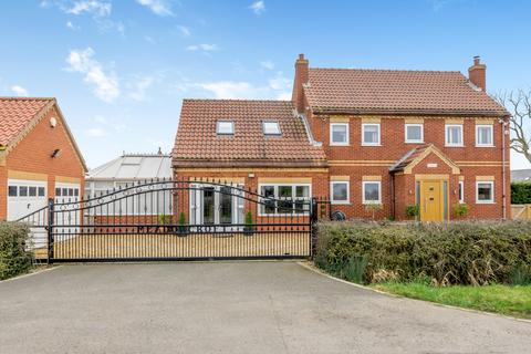 4 bedroom equestrian property for sale - Moss SOUTH YORKSHIRE
