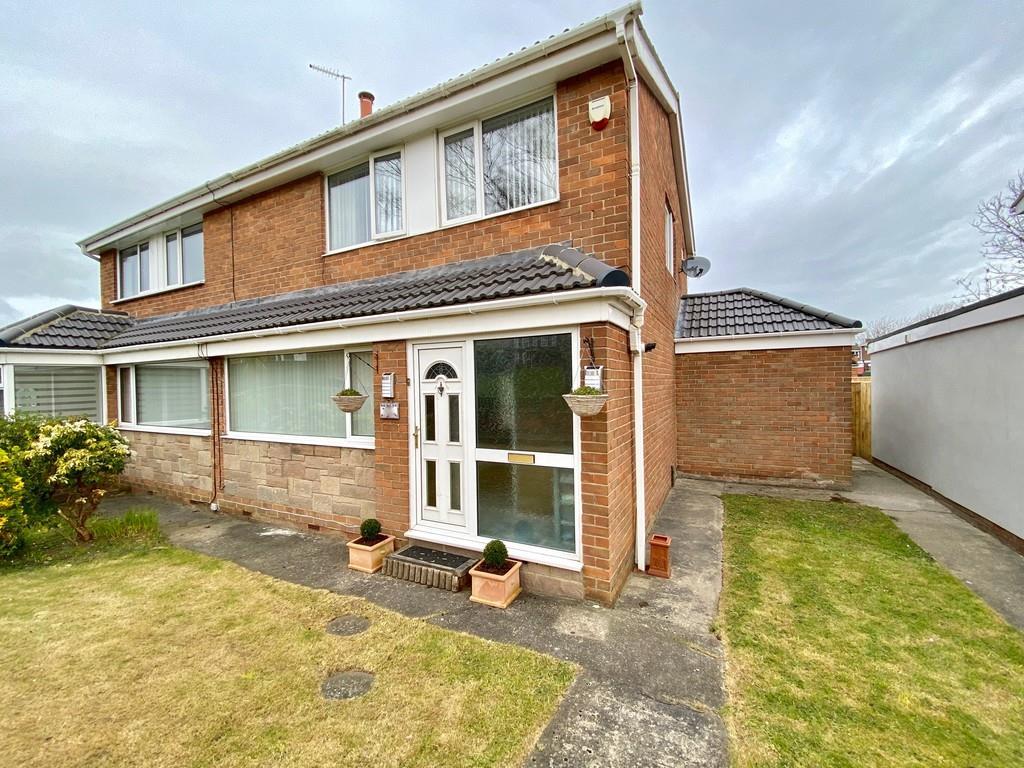 Bryans Leap, Burnopfield, Newcastle Upon Tyne 3 bed semidetached house for sale £215,000