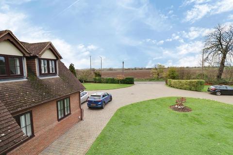 6 bedroom detached house for sale, North Road, South Ockendon RM15