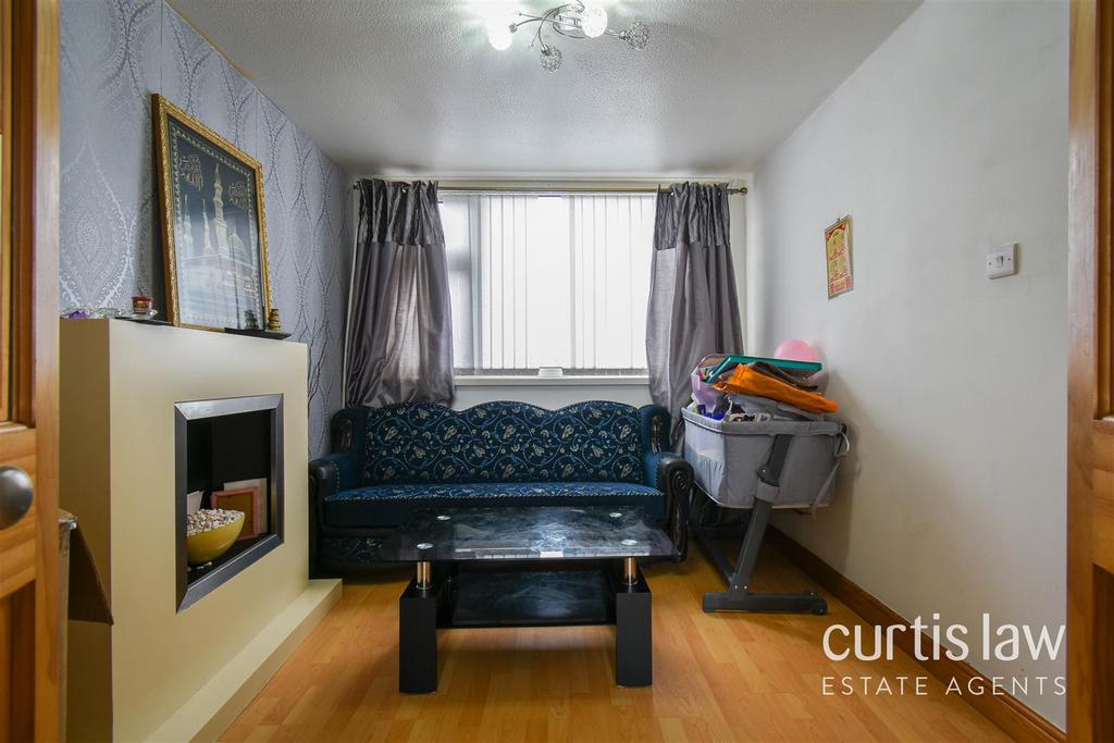 Queens Road West, Accrington 3 bed terraced house for sale £95,000