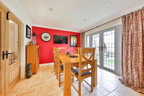 4 bedroom house for sale, Hall Close, Cutthorpe, Chesterfield