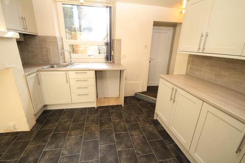 13 Ashgrove, Eccleshill, Bradford, BD2 3ET
