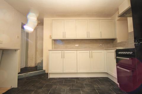 13 Ashgrove, Eccleshill, Bradford, BD2 3ET