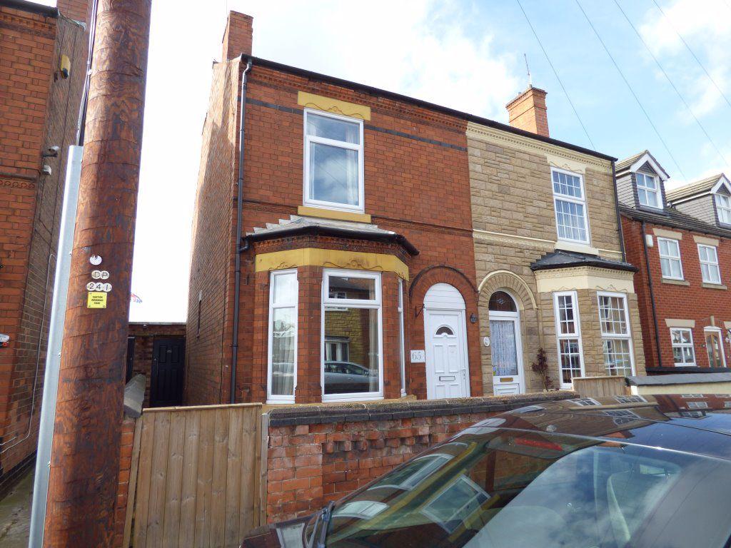 Hawthorne Avenue, Long Eaton, NG10 3NG 3 bed semidetached house £875
