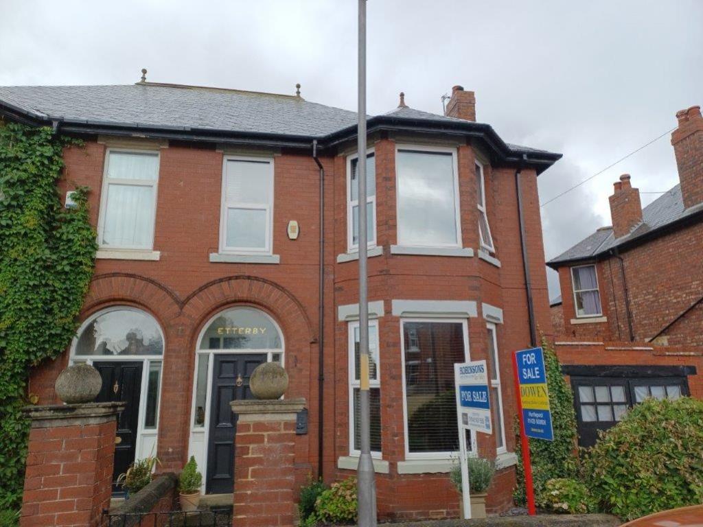 Tunstall Avenue, Hartlepool 4 bed semidetached house £270,000