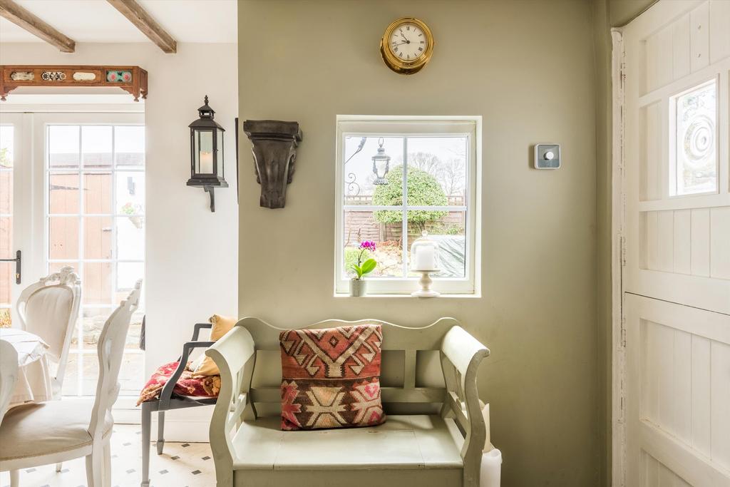 Tangier Lane, Tunbridge Wells, East Sussex, TN3 4 bed semidetached