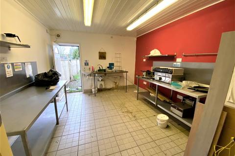 Restaurant for sale, Heneage Road, Grimsby, Lincolnshire, DN32 9NP
