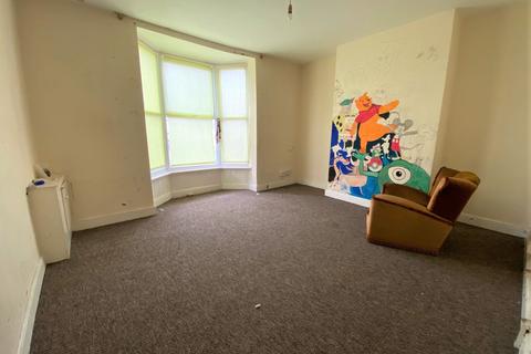 Flat, 266 Heneage Road, Grimsby, DN32 9NP