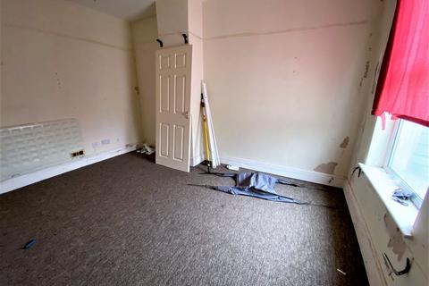 Flat, 266 Heneage Road, Grimsby, DN32 9NP