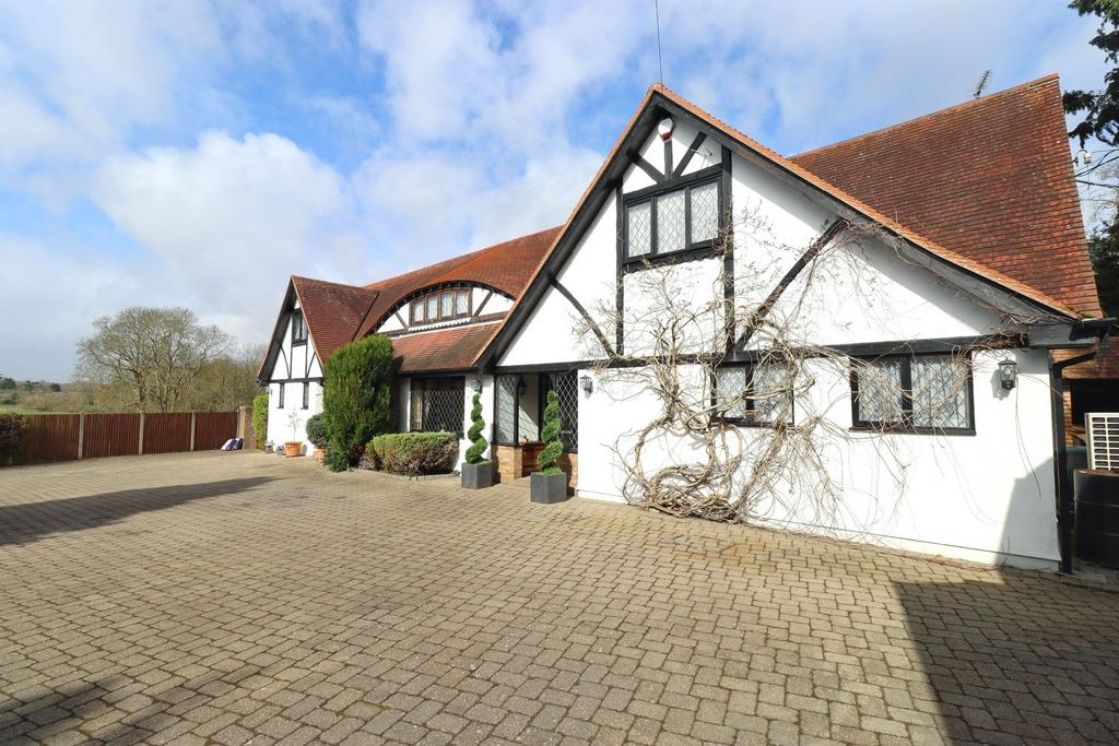 Pear Tree Lane, Shorne, Gravesend 5 bed detached house for sale £2,800,000