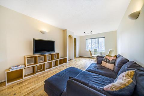 2 bedroom flat for sale - St. Benedicts Close, Tooting