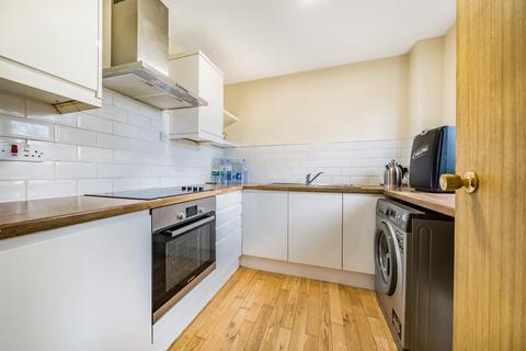 2 bedroom flat for sale - St. Benedicts Close, Tooting