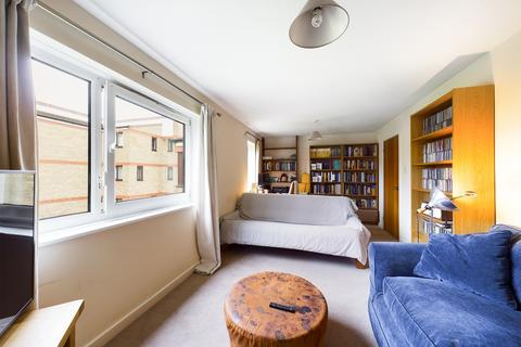 41 Beaulands Close, Cambridge, CB4 1JA