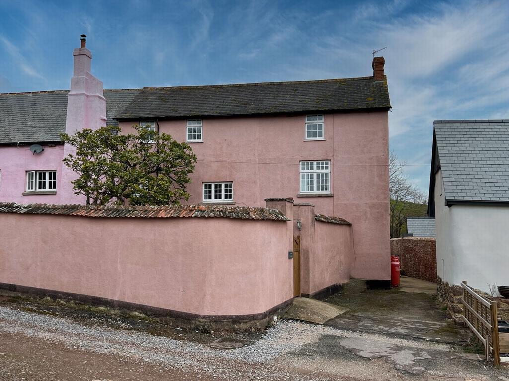 Lower Dawlish Water, Dawlish, EX7 5 bed semidetached house for sale
