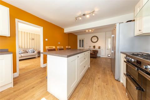 5 bedroom detached house for sale, Corncrake Close, Bedfordshire LU2