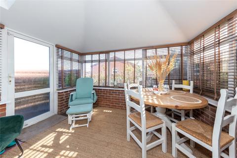 43 Layham Drive, Luton, LU2 9SY