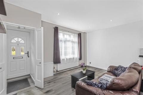 2 bedroom terraced house for sale, Henty Walk, SW15