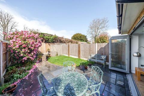 6 Rooksmead Road, Sunbury-on-thames, TW16 6PD