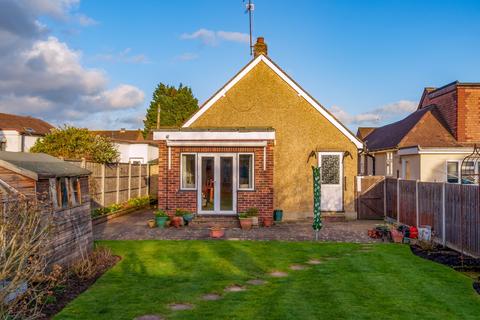 39 Rectory Lane, Byfleet, West Byfleet, KT14 7LR
