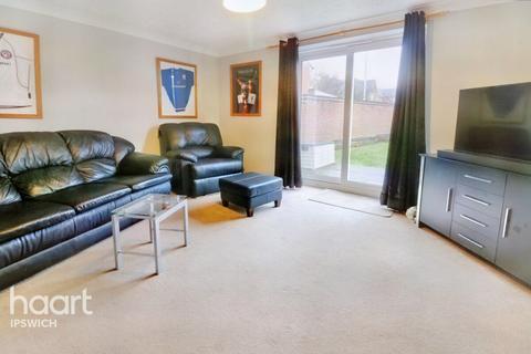 3 bedroom end of terrace house for sale - Fritillary Close, Ipswich