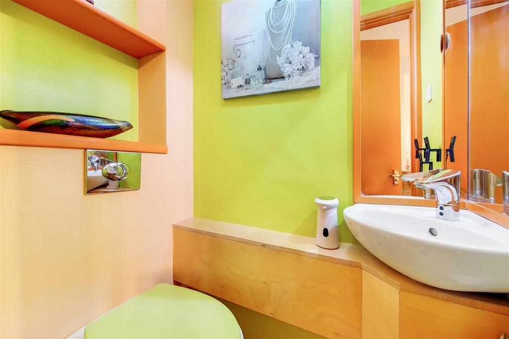 Ground floor WC
