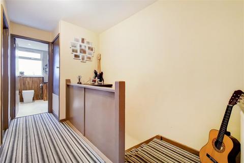 37 Hamfrith Road, London, E15 4LG
