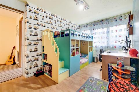 37 Hamfrith Road, London, E15 4LG