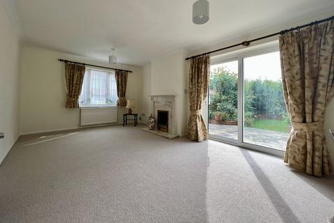 5 Barley Mead, Danbury, Chelmsford, CM3 4RP