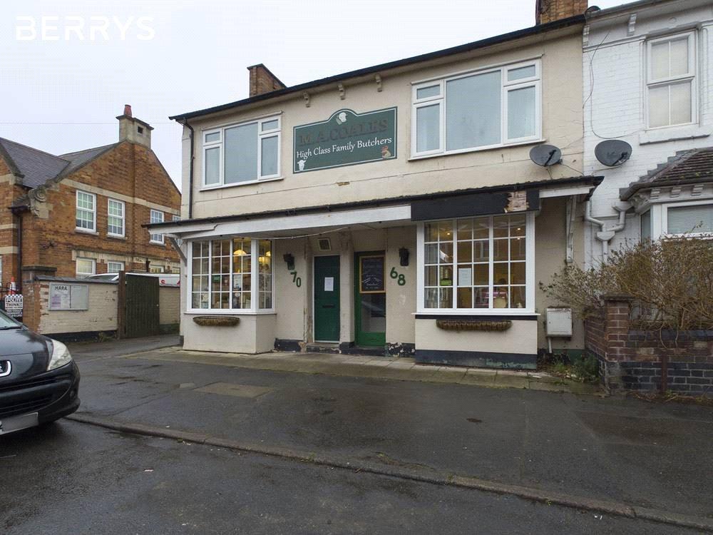 Hawthorn Road, Kettering, Northamptonshire, NN15 Retail property (high