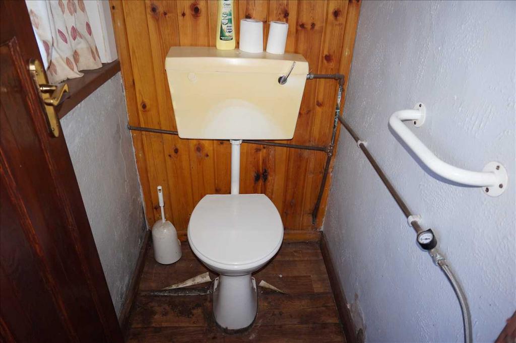 Cloakroom and toilet