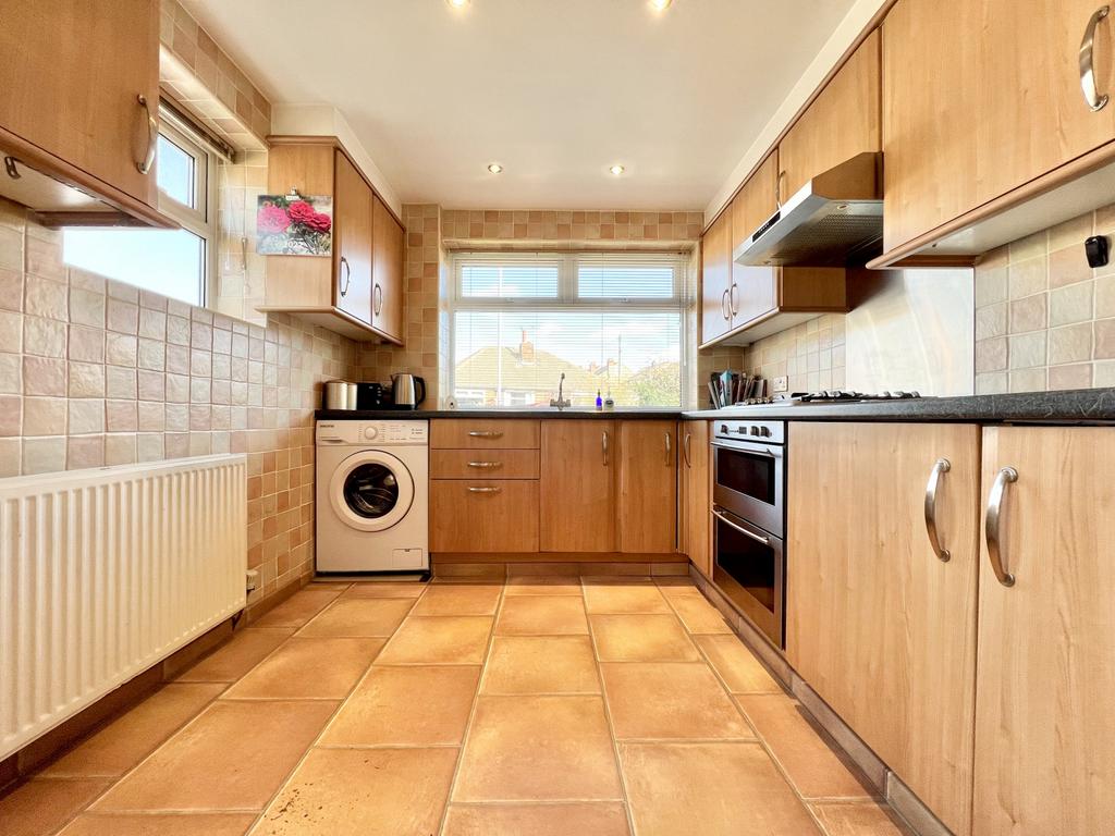 Poplar Avenue, Garforth 3 bed bungalow £230,000
