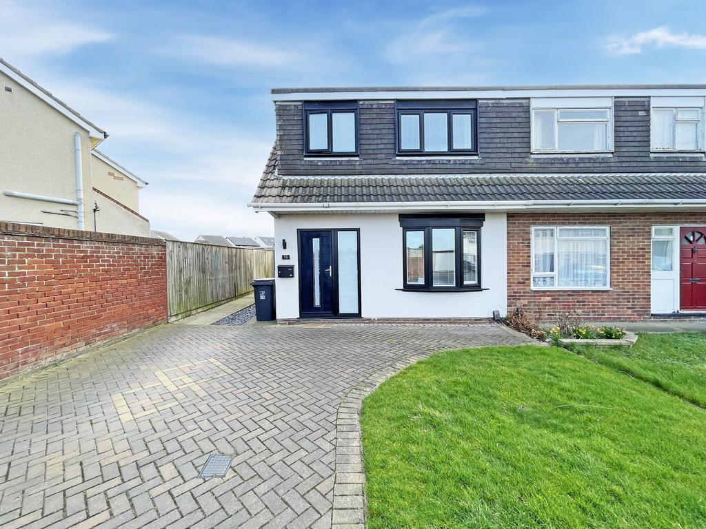 Hornby Close, Hartlepool, TS25 3 bed semidetached house £167,500