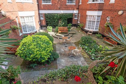 4 bedroom apartment for sale, Bryanston Court, Mayfair W1H