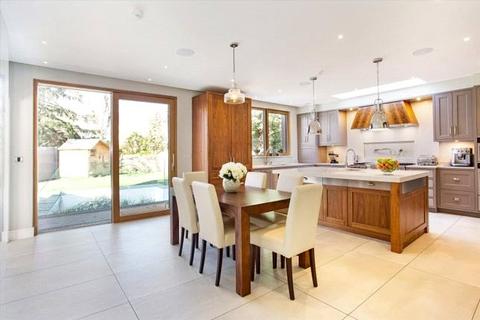 5 bedroom detached house for sale, Bramcote Road, London SW15