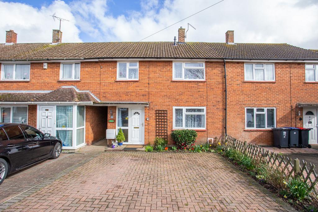 Shipman Avenue, Canterbury, CT2 3 bed terraced house for sale £290,000
