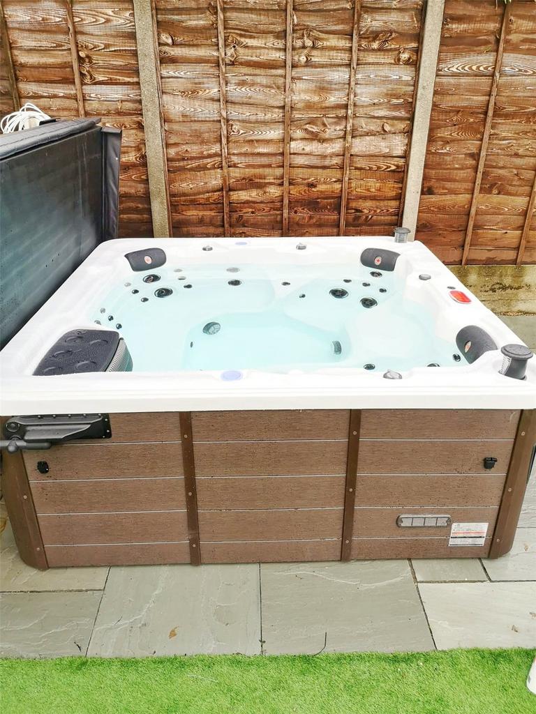 Hot Tub Included