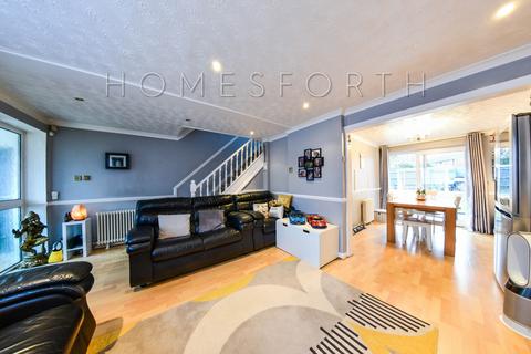 3 bedroom semi-detached house for sale, Trimley Close, Leagrave, LU4