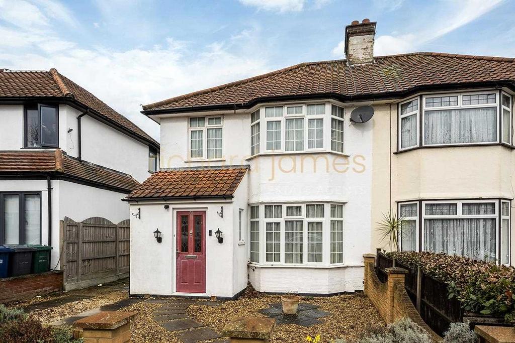 Oakwood Drive, Edgware 3 bed semidetached house for sale £700,000