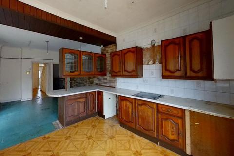 65 Cwrt Sart, Neath, SA11 2SR