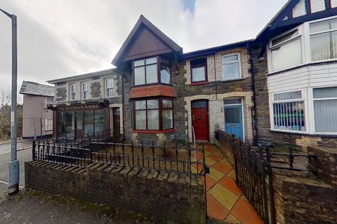 3 Blaendare Road, Pontypool, NP4 5RZ