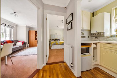 Highfield House, 5b Upper Northam Close, Hedge End, Southampton, SO30 4BB