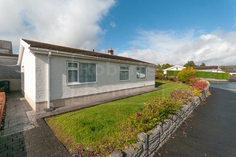 2 bedroom detached bungalow for sale, Richmond Park, Ystradgynlais, Swansea, West Glamorgan